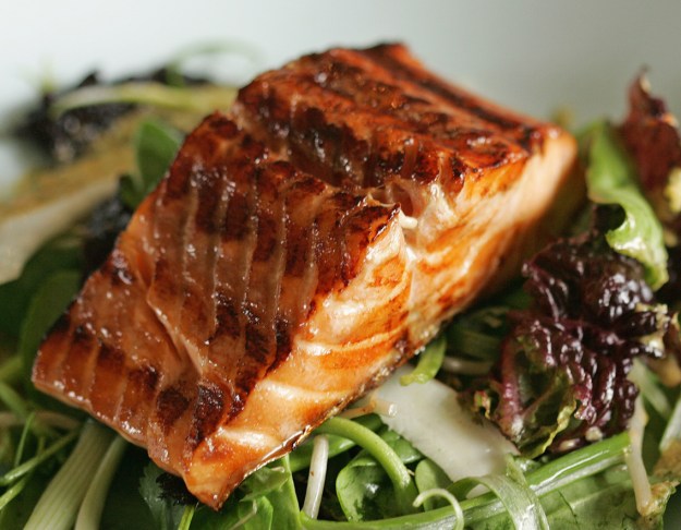 SUNDAY MERCURY, KEVIN ASHTON Pic Info: Lapsang Souchong with Thai herb salad. Photo: Adrian Pearman. 30/3/05