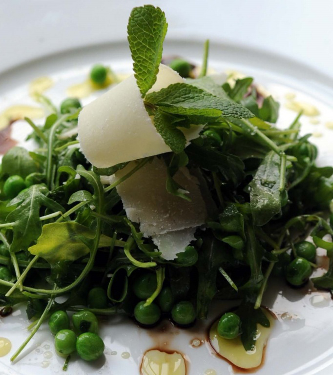 Rocket Padano and Pea Salad © Kevin Ashton 2008