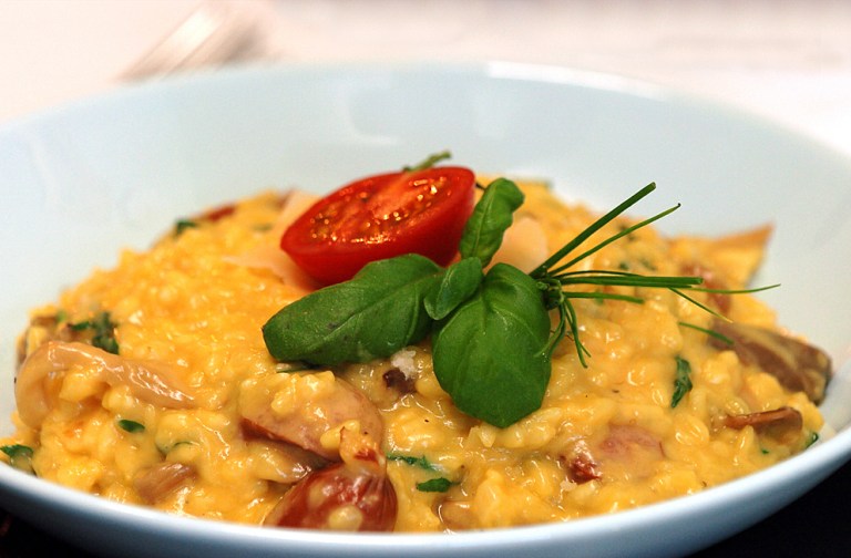 FOOD 01 PICTURE BY SAM BAGNALL. A Rocket and Cabanas Risotto, ma