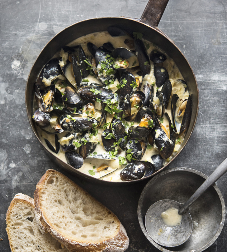 Steamed Mussels Creamy Cider Broth